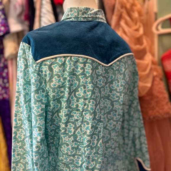 Vintage Blue Western Snap Down - Picture 4 of 11